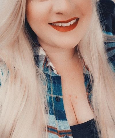 freckledblondie1 profile