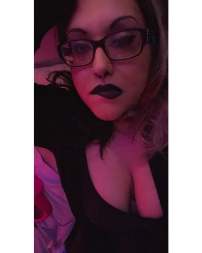 smokeygoddess profile