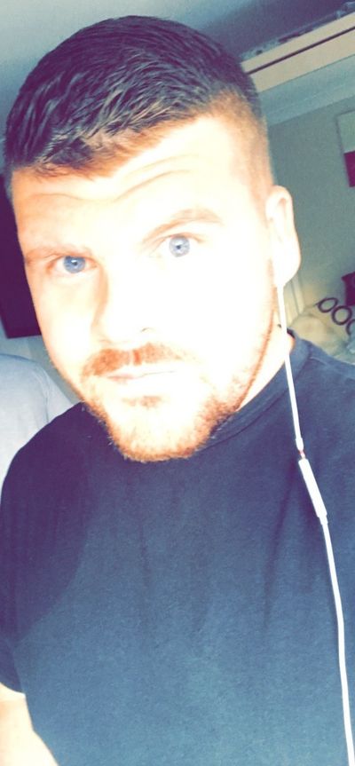 theguynextdoorr33 profile