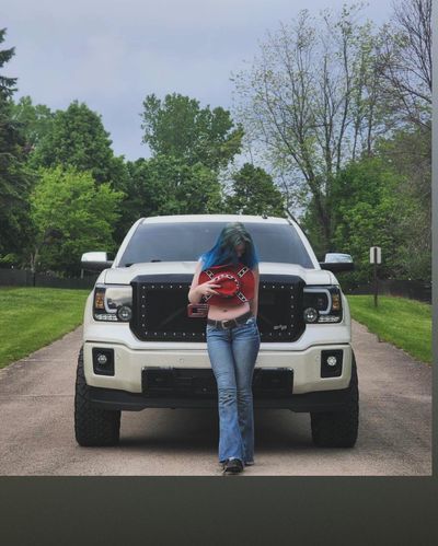 blueyes_22 thumbnail