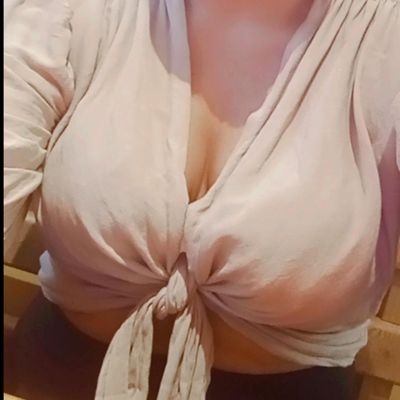 Lola  🍒 thumbnail