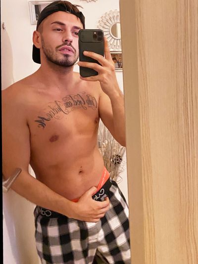 Power Cock🍆 and 🍑 profile