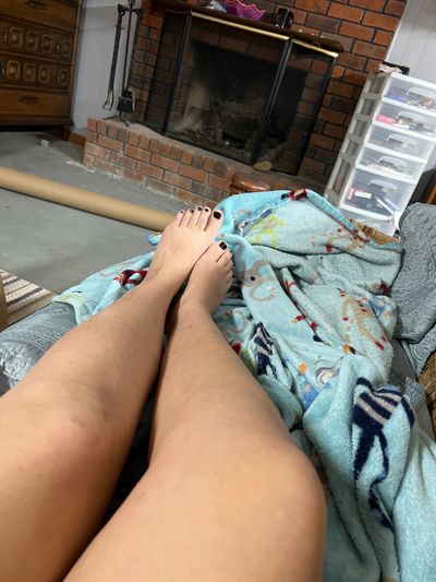 feetpicsgalore5 thumbnail