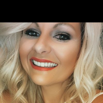 Jillian Renee thumbnail