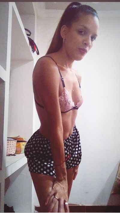 Catalina erotica profile