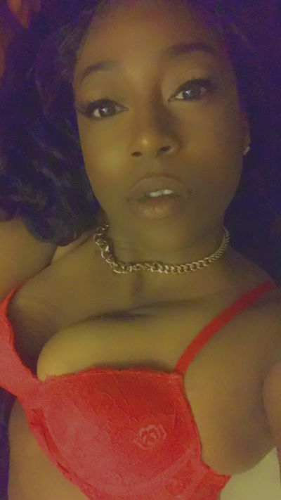 queenjuicyb2 profile