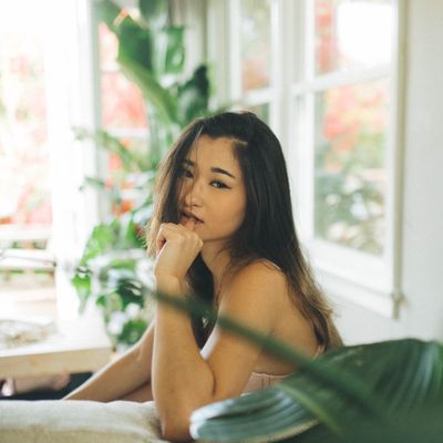 itsurfavwasian thumbnail