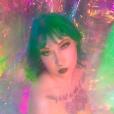 lovelizziedaniels profile