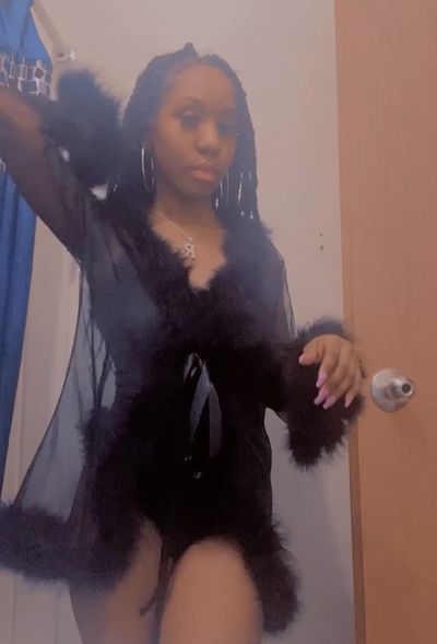 suzzynjuicy thumbnail