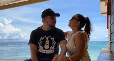 cuckold_coupleb thumbnail