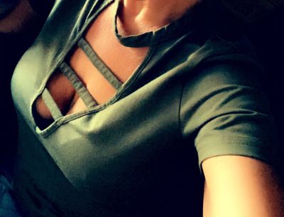 blueeyedbaddie27 profile