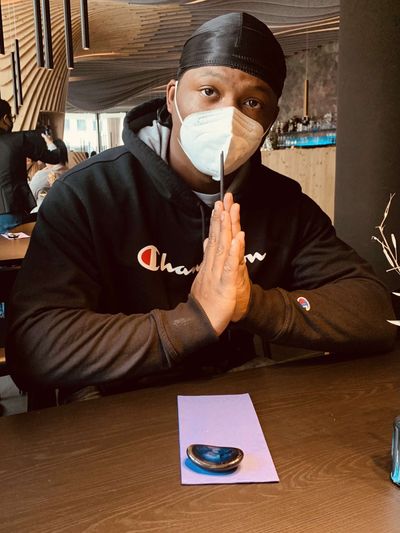 vonthetraveler32 profile