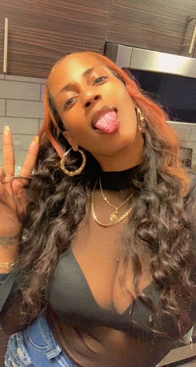 tropicalzay02 profile