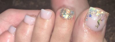 Queen of the Pedicures ✨👣 thumbnail