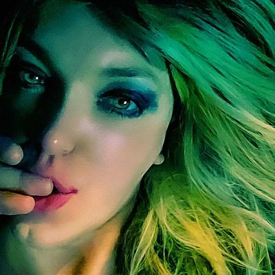 Luana Firenze Bruxelles profile