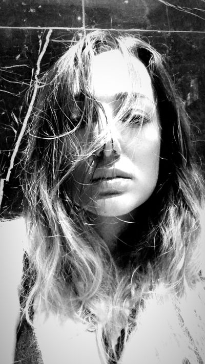 gretatedeschiofficial thumbnail