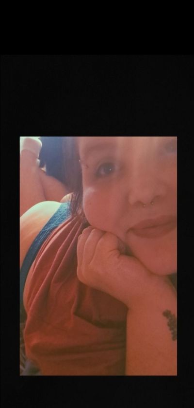 karinamarxo23 thumbnail