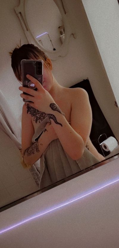 PsychoChicK-_- profile