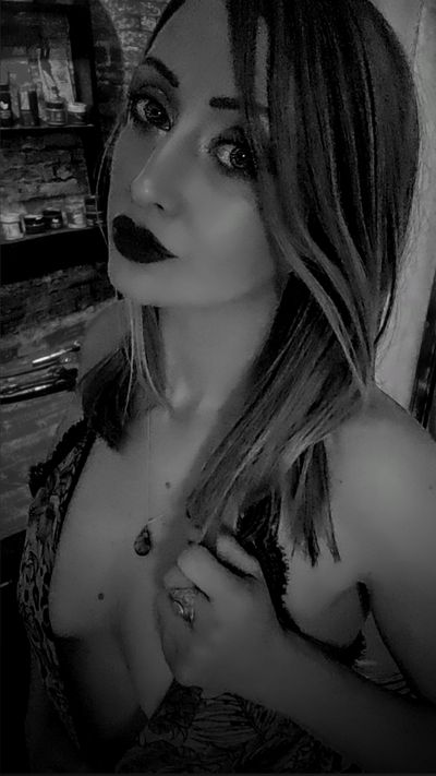 ally_cat.com profile