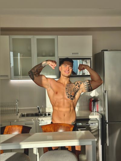 Gabo  🐺 thumbnail