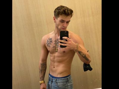 notyourstoner profile