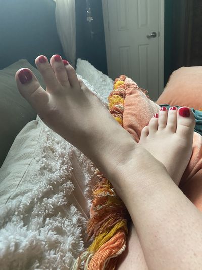 footsy_clara profile