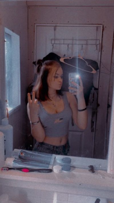 Lilly Aurora thumbnail