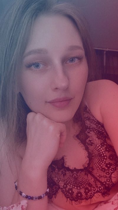 kristineabola profile