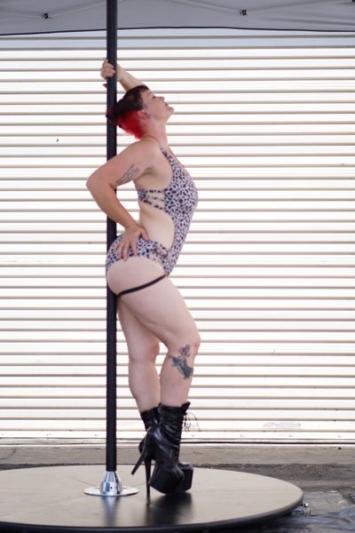 arielpoles420 thumbnail