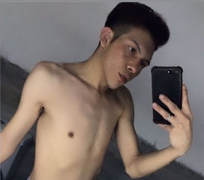 jhonyourskinnyboy profile