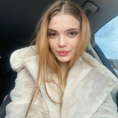 estellabancroft profile