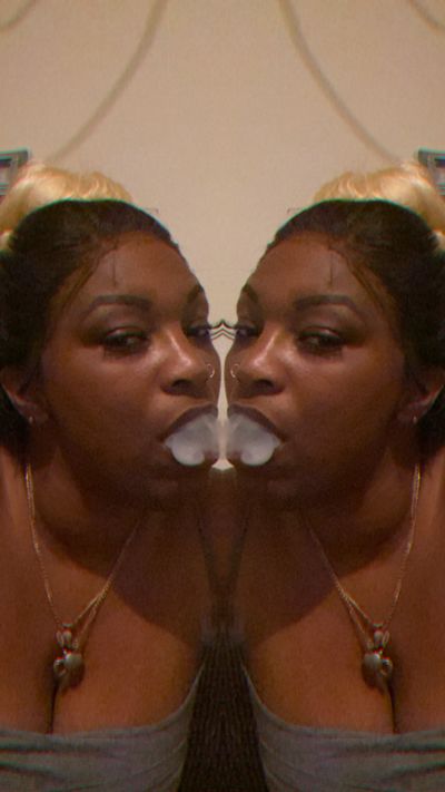 ladyretro85 thumbnail