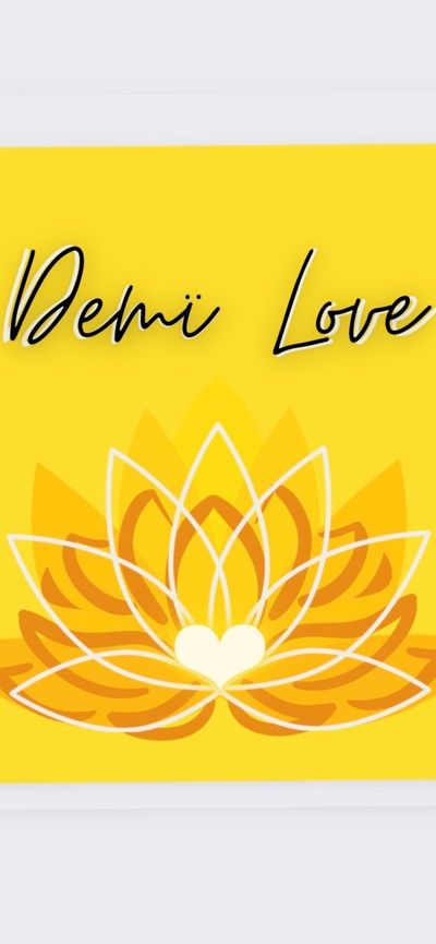 ✝︎  Demï ☮︎ L❥ve ☺︎ thumbnail