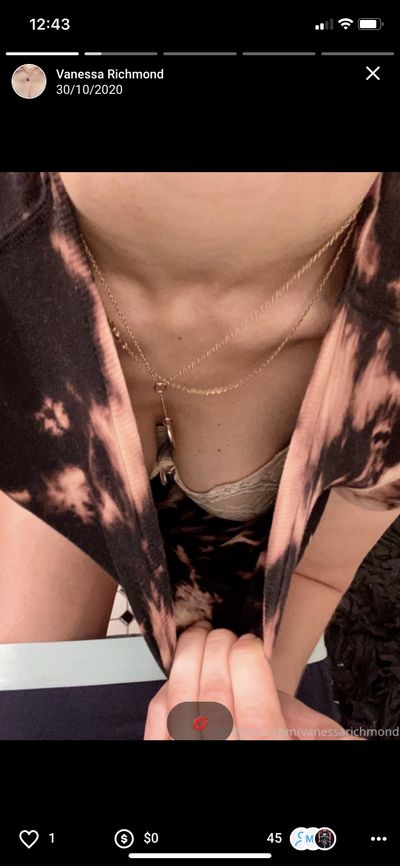 vanessarichmond thumbnail