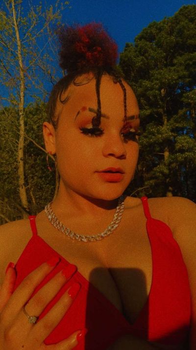 theyluvladiired profile