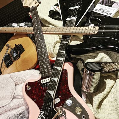 travelingstrings thumbnail