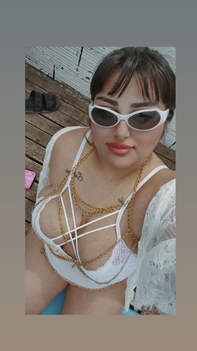 yourhotbitch01 thumbnail