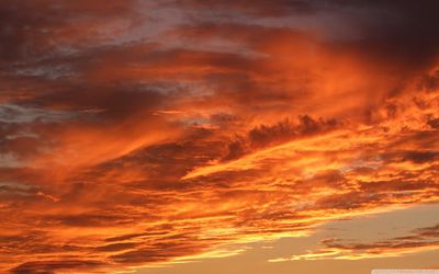 heyjustine thumbnail