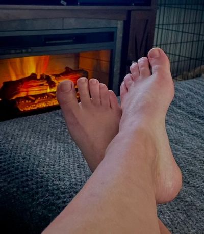 rosesweet_toes thumbnail