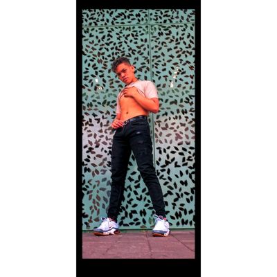 Ever Enrique b thumbnail