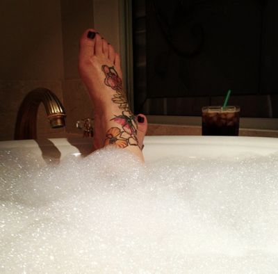 ceeforyoufeet thumbnail