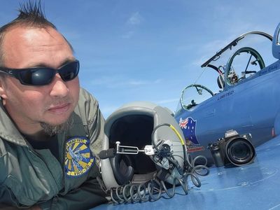 Curtis Noble Photography thumbnail