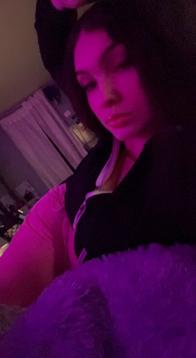 theyyloveee.jadahh thumbnail