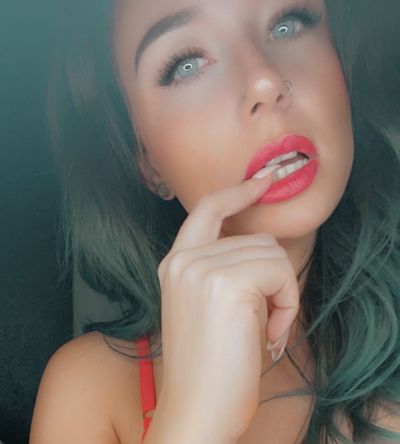 sophie_foxx profile