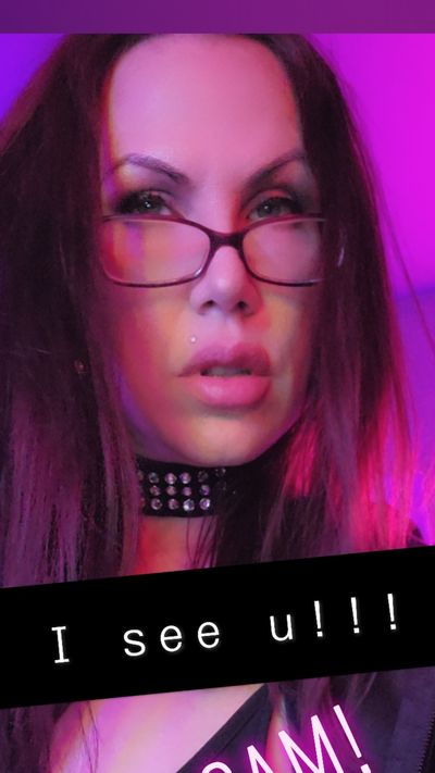 👑💋Emma_Frost💋👑ONLY FANS just $4.99 📱 profile