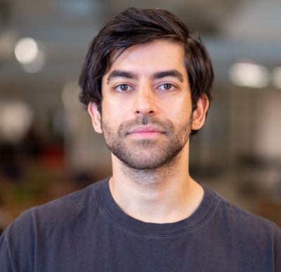 whoisheeeee thumbnail