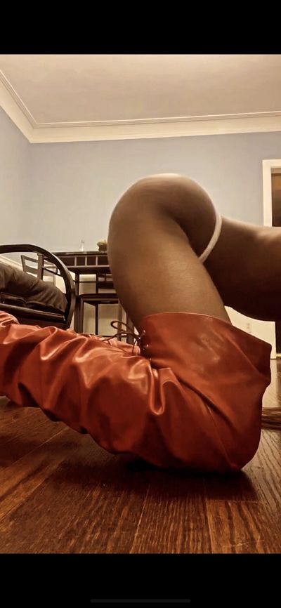 PUSS IN BOOTS thumbnail