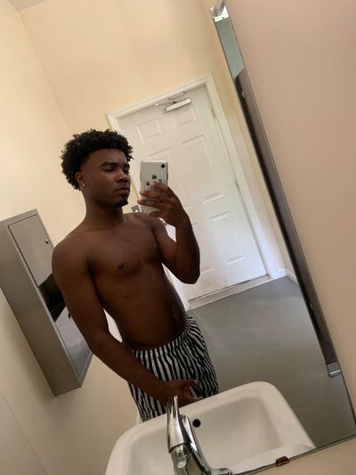 lifeoftylerr profile