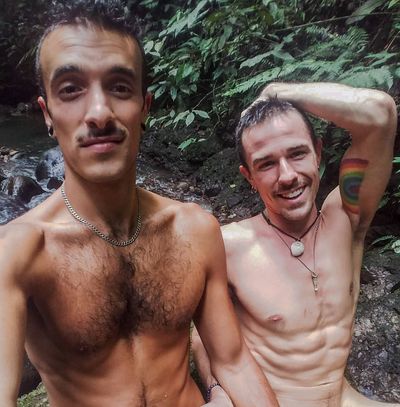 tropicalfarmboys profile