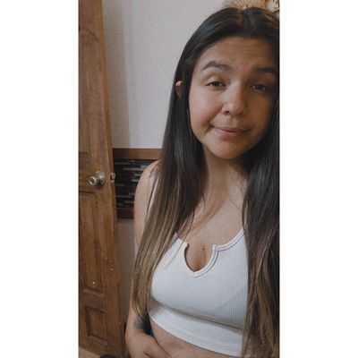 Baby Mom 🥵 profile